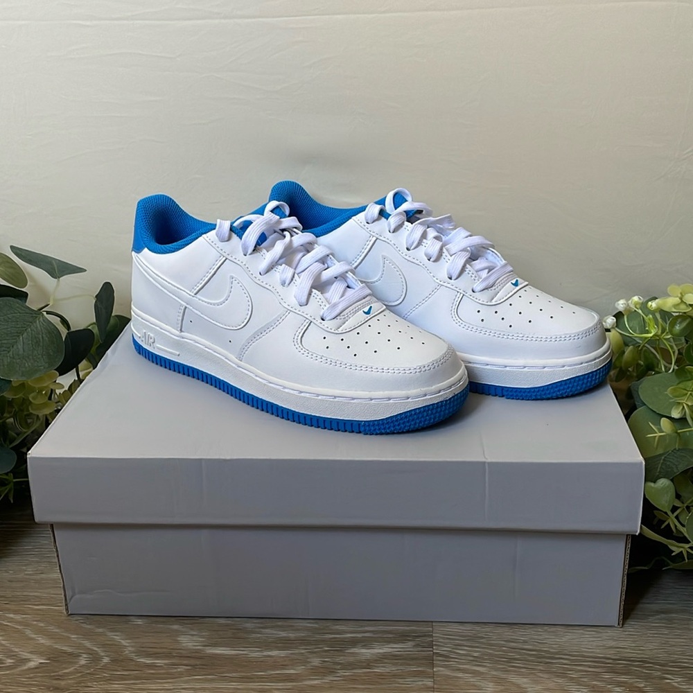 Youth Nike Air Force 1 Low - Columbia Blue